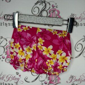 Baby bloomers shorts made in Hawaii pink white yellow floral mini shorts 🌸
